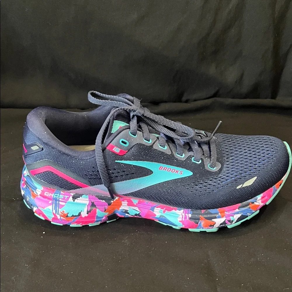 Brooks Women's Navy and Pink Athletic Shoes - Picture 3 of 10